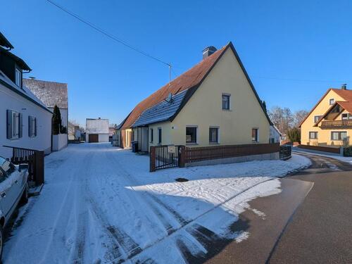 Foto - Haus zur Miete - 550,00&nbsp;EUR Kaltmiete, ca.&nbsp; 80,00&nbsp;m&sup2;