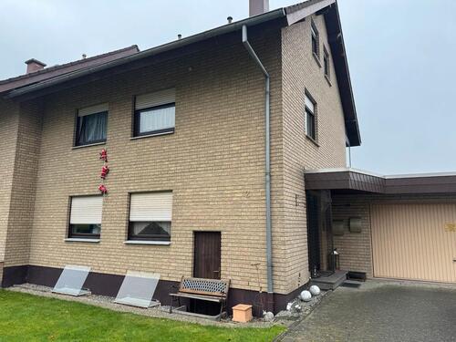 Foto - Doppelhaushälfte in LageLippe - 299.900,00 EUR Kaufpreis,
