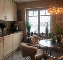 IHR WOHNTRAUM SOLL IN IHREM LEBEN ENDEN UND NICHT IN IHREM KOPF - Garching bei München