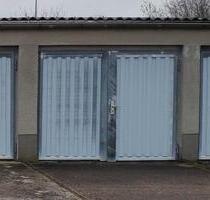 große Garage in 04209 Leipzig Grünau mit Strom zu vermieten