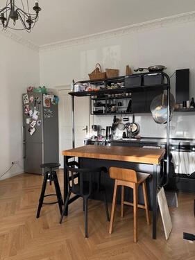 Foto - Stilvoll sanierte, helle 2-Zi-Altbauwohnung mit Terrasse & Garten nahe Lietzensee