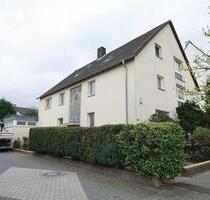 Gut geschnittene, modernisierte 3-Zimmerwohnung in fußläufiger Rheinnähe - Köln Nippes