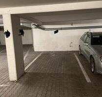 Tiefgaragenstellplatz - 70,00 EUR Miete, in Nürnberg (PLZ: 90491) Erlenstegen