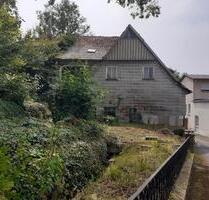 Fachwerkhaus Sanierungsfall und große Scheune, Garagen - Bad Sooden-Allendorf