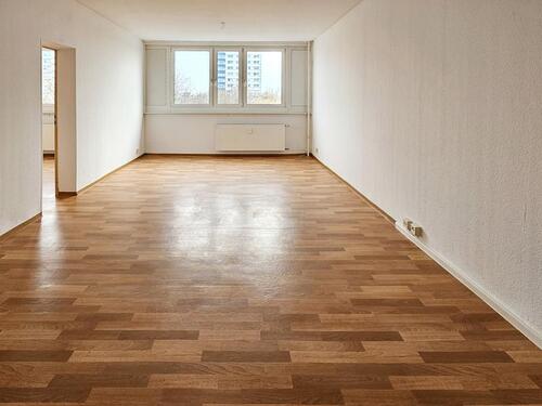 Foto - Familienwohnung in guter Anbindung mit Fensterküche – neu renoviert ! 'Bezugsfertig ab Mitte Juni'