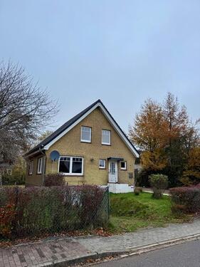 Foto - Einfamilienhaus zum Kaufen in Husby