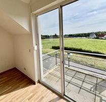 Tolle 4 Zimmer Wohnung in Ohorn, Einbauküche darf übernommen werden! - Pulsnitz