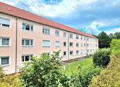 Foto - Frisch sanierte 3-Raum-Wohnung im Hochparterre in ruhiger, grüner