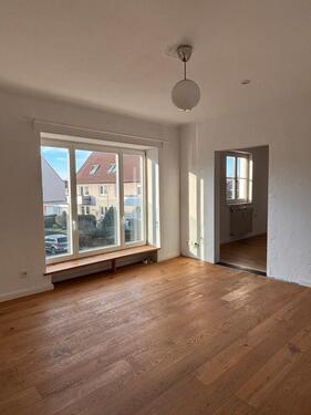 Foto - Helle 3-Zimmer-Wohnung mit Balkon & Einbauküche in Toplage