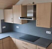 Dachgeschoss Wohnung - 1.300,00&nbsp;EUR Kaltmiete, ca.&nbsp; 94,00&nbsp;m&sup2; in Backnang (PLZ: 71522)