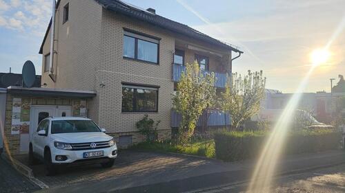 Foto - Mehrfamilienhaus, Wohnhaus in Baunatal zum Kaufen