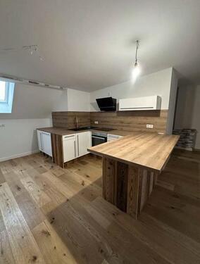 Foto - 3 Zimmer Dachgeschoßwohnung zur Miete in Berlin