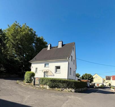 Foto - Modernisiertes Einfamilienhaus mit Einliegerwohnung