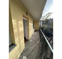 Helle 3-Z-Wohnung mit Balkon im EG (Krefeld-Zentrum)