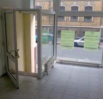 saniertes BüroLaden zu vermieten, zentral, hell, EG, mit WC - Plauen