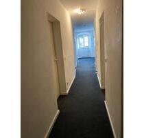 Schöne, helle 3-Zimmer Whg. am Marktplatz ab 01.04.2026 frei - Eichstätt