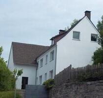 Saniertes Landhaus mit Scheune Garage Wärmepumpe. Ruhige Dorflage - Höxter
