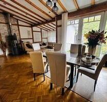 Besondere Maisonette-Wohnung mit Terrasse & Blick ins Grüne - Reichshof