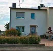 2 Zimmer Wohnung Erftstadt Balkon Garage Keller Stellplatz 2 Zimmer Wohnung Erftstadt Balkon Garage Keller Stellplatz