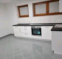 2,5 Zimmer EG Wohnung mit EBK und Stellplatz - Hattenhofen