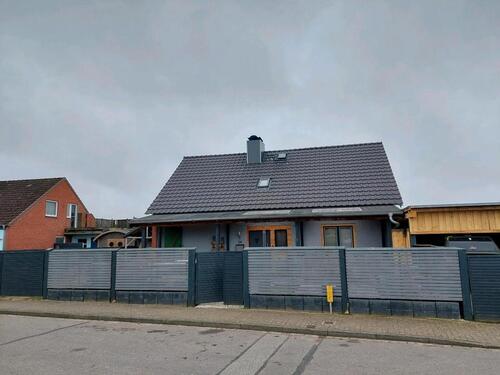 Foto - Provisionsfrei EinZweifamilienhaus in Klein Rönnau