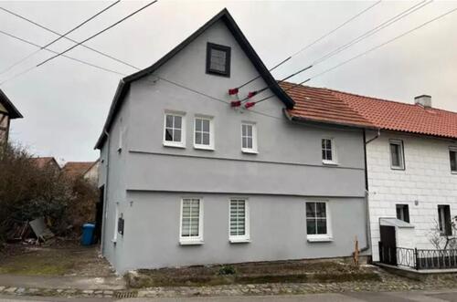 Foto - Mehrfamilienhaus zum Verkauf - 85.000,00&nbsp;EUR Kaufpreis, ca.&nbsp; 109,90&nbsp;m&sup2;
