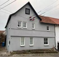 Mehrfamilienhaus zum Verkauf - 85.000,00&nbsp;EUR Kaufpreis, ca.&nbsp; 109,90&nbsp;m&sup2; in Römhild (PLZ: 98630)