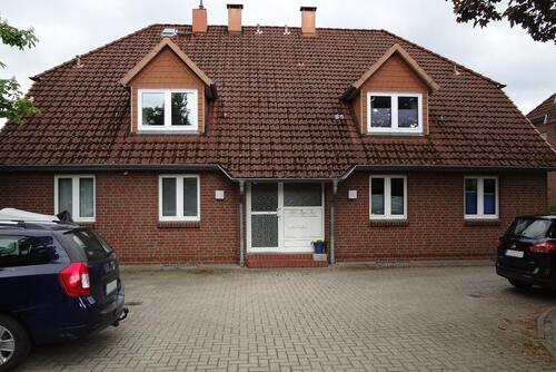 Foto - Gepflegte 2,5-Zi.-Dachgeschoss-Wohnung mit Balkon