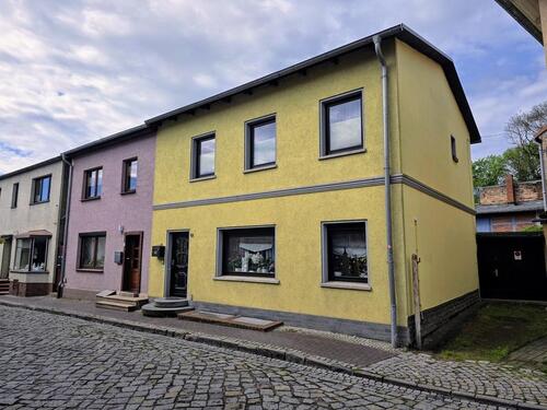 Foto - 8 Zimmer Mehrfamilienhaus, Wohnhaus zum Kaufen in Plau am See