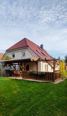 Foto - Modernisiertes Einfamilienhaus mit großem Grundstück
