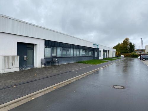 Foto - Lagerhalle (inkl. Bürofläche) in Brilon ab sofort zu vermieten