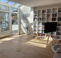 Charmantes Reihenmittelhaus mit Wintergarten mitten in der Stadt - Emden