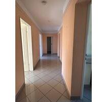 3-Zimmer Mietwohnung Metzingen - 1.150,00&nbsp;EUR Kaltmiete, ca.&nbsp; 83,00&nbsp;m&sup2; in Metzingen (PLZ: 72555)