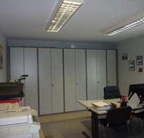 2 Zimmer Wohnung (50qm) mit Duschbad und Gewerberäumen (250qm) - Biebertal