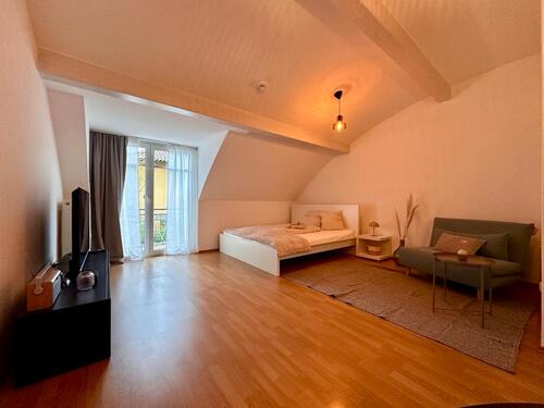 Foto - Wunderschöne 1,5 Zi Wohnung EBK Tageslichtbad Wanne Balkon TG