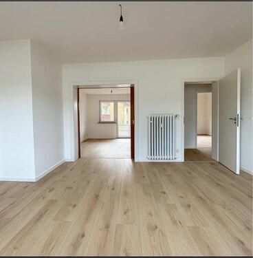 Foto - Nachmieter für Renovierte helle 4 Zimmerwohnung- Einbauküche