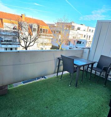 Foto - Helle Maisonette-Wohnung mit Balkon – ca. 96 m² – privat