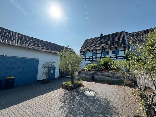 Foto - Hennef! Gemütliches Fachwerkhaus mit Scheune