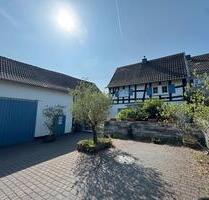 Hennef! Gemütliches Fachwerkhaus mit Scheune - Hennef (Sieg)