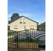 Exklusive große 2-Zimmer-Obergeschosswohnung - Heidesee