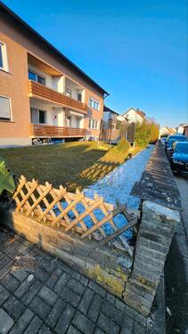Foto - Gepflegtes 3 Zimmer Erdgeschosswohnung mit Garten Balkon Garage