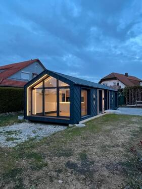 Foto - Kleiner Bungalow, Mobile Home, reduziertes Wohnkonzept,Tiny House