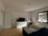 Foto - 3 Zimmer Küche Bad Wohnung - 980,00&nbsp;EUR Kaltmiete, ca.&nbsp; 90,00&nbsp;m&sup2;