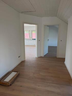 Foto - Wohnung 3ZKB, 94m2, frisch renoviert zu vermieten