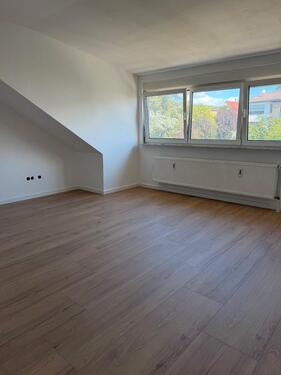 Foto - 3 Zimmer Dachgeschoßwohnung in Ober-Ramstadt