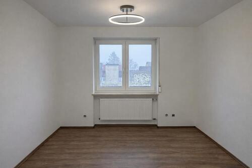 Foto - 3.5 Zimmer Etagenwohnung zur Miete in Altdorf