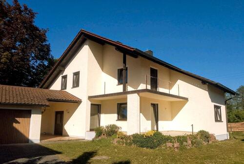 Foto - 1300 € Kaltmiete - 1.300,00&nbsp;EUR Kaltmiete, ca.&nbsp; 154,00&nbsp;m&sup2;