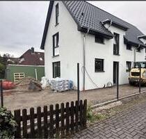 Doppelhaushälfte Ehlershausen - 1.500,00&nbsp;EUR Kaltmiete, ca.&nbsp; 120,00&nbsp;m&sup2; in Burgdorf (PLZ: 31303)