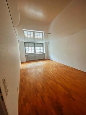 Foto - Großzügige 4-Zimmer-Wohnung für Paare & Familien