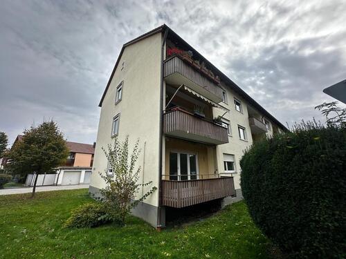 Foto - 4-Zimmerwohnung im Hochpaterre mit kleinem Balkon